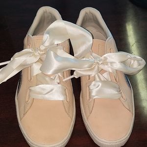 Puma Basket  sneakers with ribbon laces